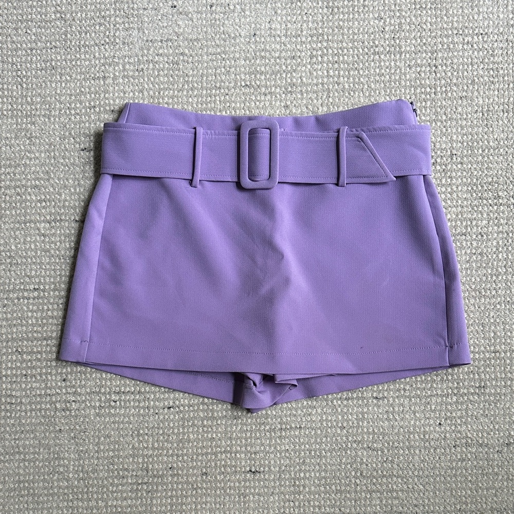Lavender Women's Belted Skort
